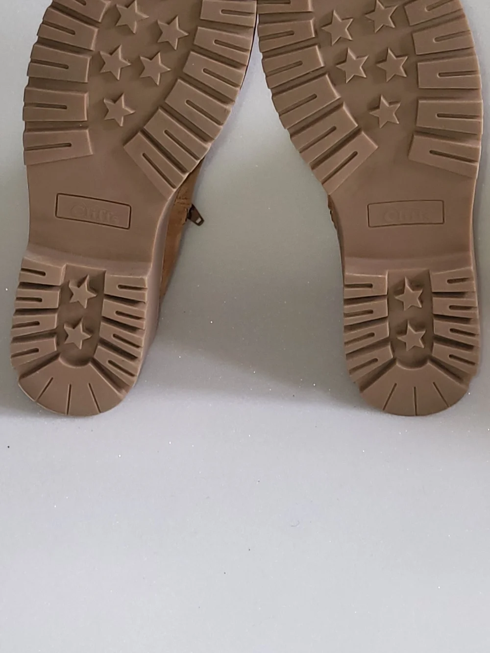 Cliffs by WHITE MOUNTAIN Women's Tan Suede Ankle Booties